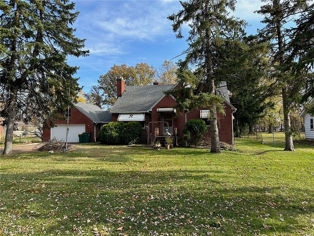 6447 Crossview Rd, Seven Hills, OH 44131 Zillow