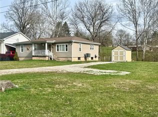 2375 Elizabeth Pike, Mineral Wells, WV 26150