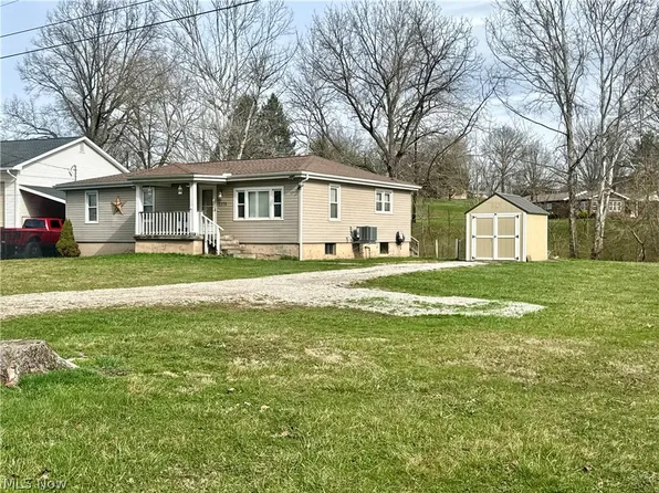 2375 Elizabeth Pike, Mineral Wells, WV 26150