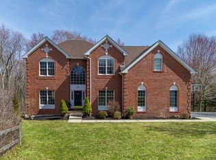 37 Whitehall Way, Bellingham, MA 02019