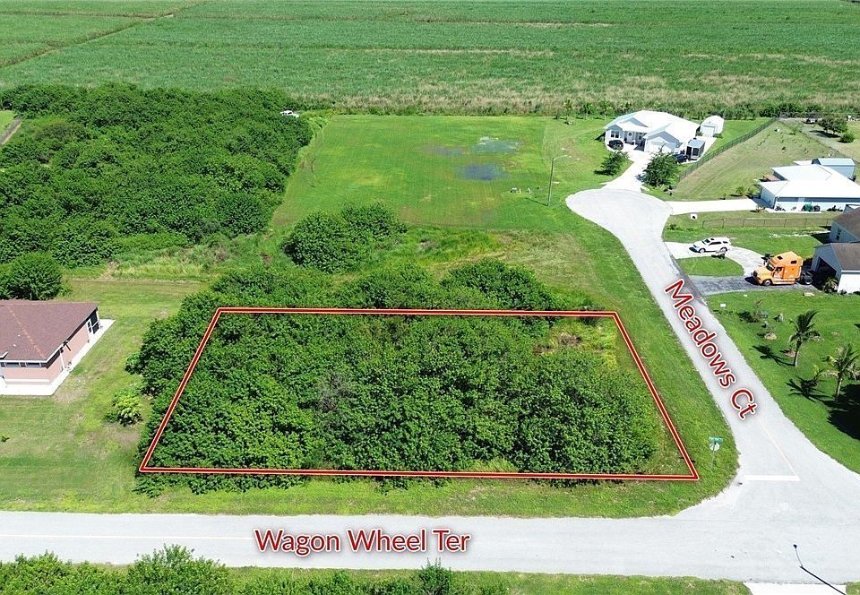 1st image of 436 Wagon Wheel Ter
