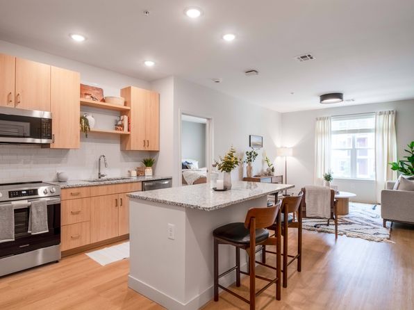255 Princeton St #7239