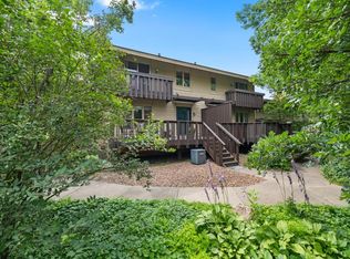 38 Birnamwood Dr, Burnsville, MN 55337