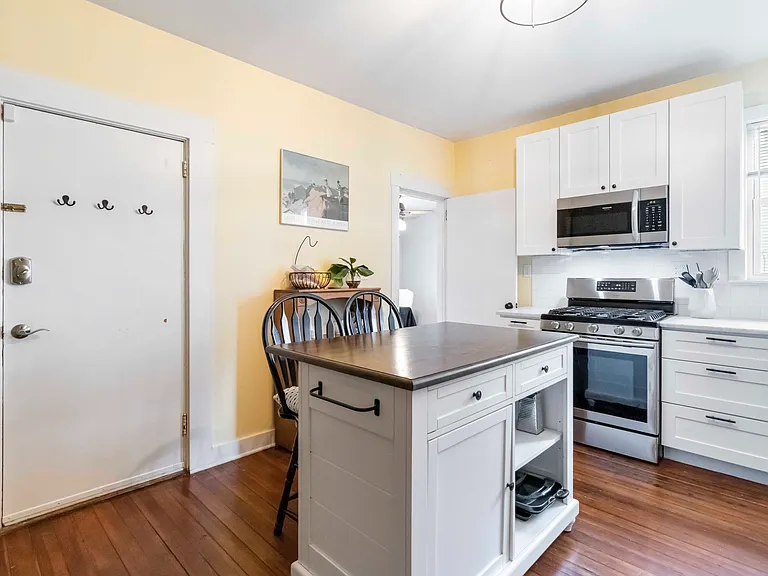 14 Torrey St #1 — Photo 27