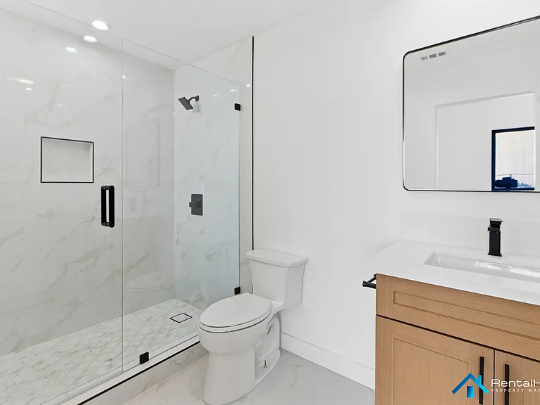326 1/2 N La Fayette Park Pl — Photo 15
