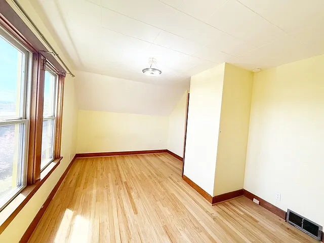 1218 Gregory Way — Photo 19
