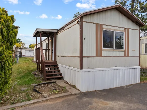 840 W 1st St Trailer 8, Cheney, WA 99004