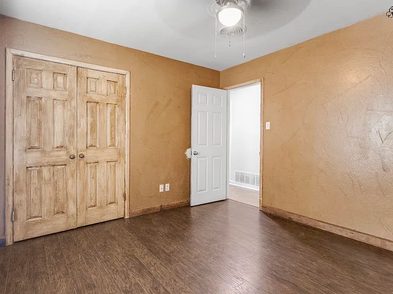 3406 Arthur St — Photo 9