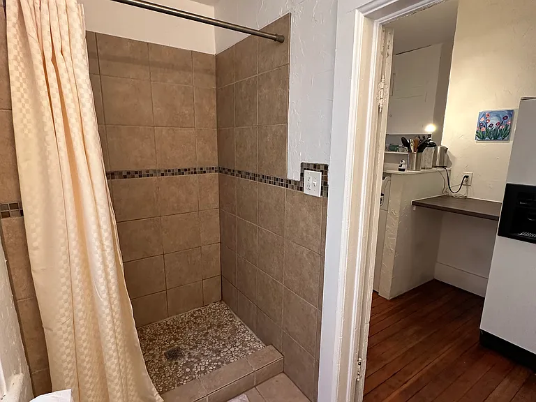 62 Lincoln St #2 — Photo 34
