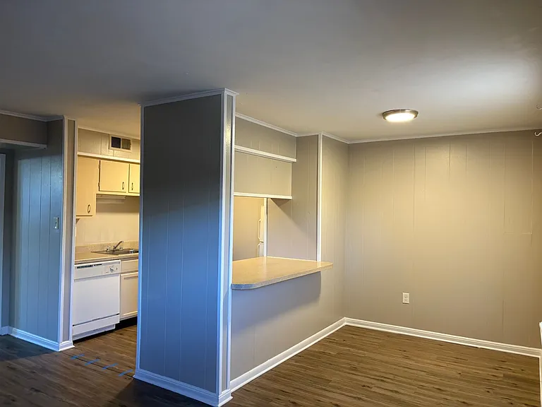 10542 Jefferson Hwy — Photo 19