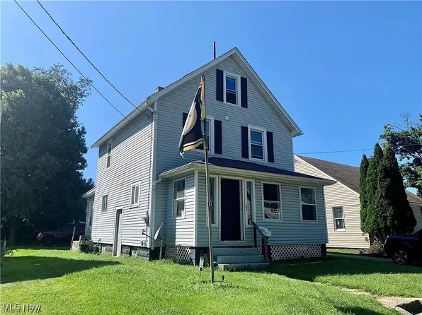 2015 Maple Ave NE, Canton, OH 44714