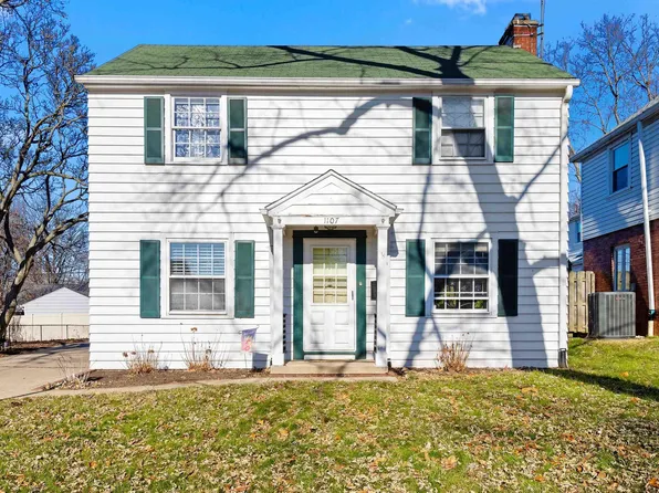 1107 E Fairoaks Ave, Peoria, IL 61603