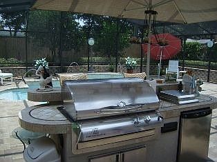 Poolside Custom Chef's Grill