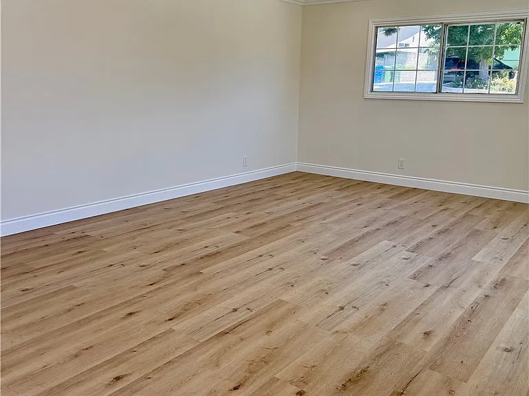 7055 Semrad Rd — Photo 7