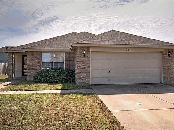 2nd image of 214 Palomino Dr