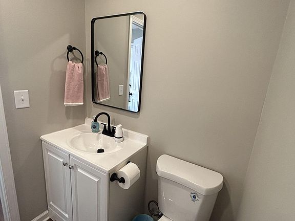 5th image of 3882 W Hilda Cir