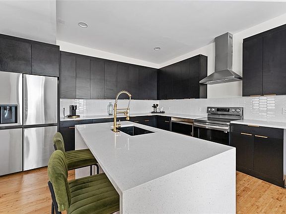 5th image of 680 25TH AVENUE S