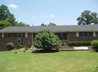 1425 Dogwood Valley Rd, Tunnel Hill, GA 30755