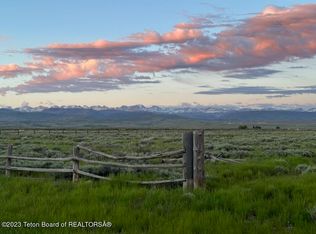 4 Carter Ave, Pinedale, WY 82941