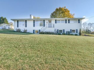 124 Lancer Rd, Kingsport, TN 37660