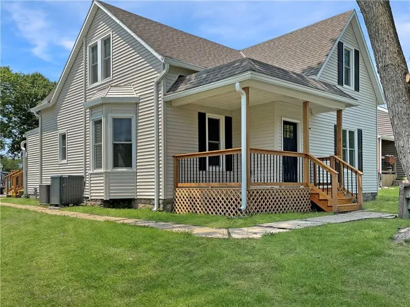 1106 S Main St, Concordia, MO 64020