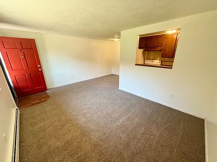 1419 Coffman St #7 — Photo 3