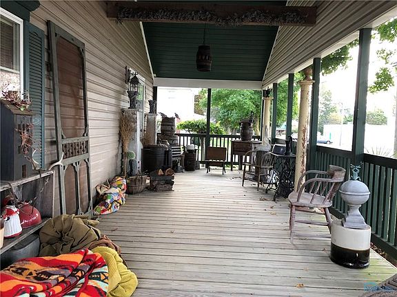 2nd image of 227 E Bement St