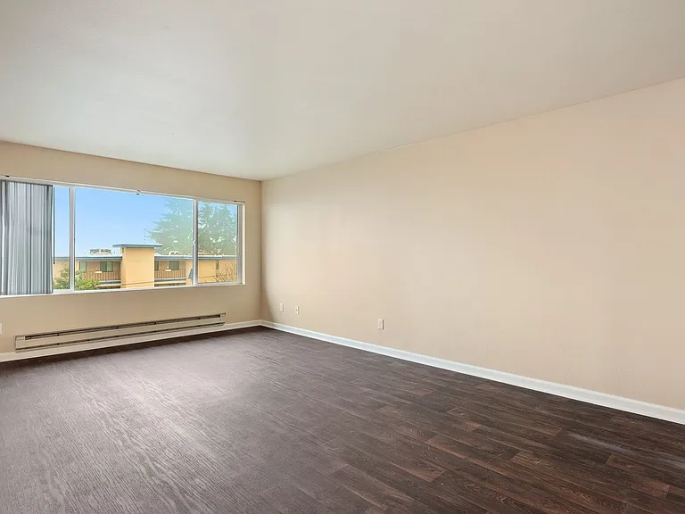 Northlink Apartments — Photo 81