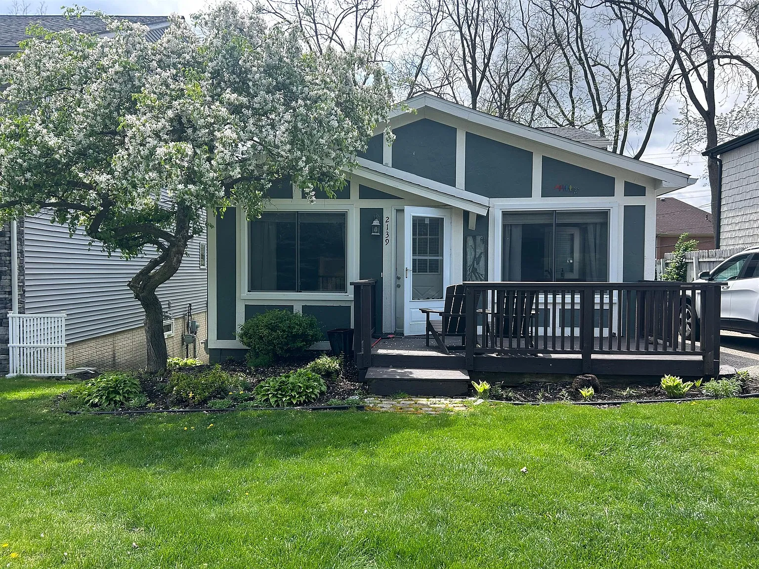 3 bed, 1.5 bath, 1529 sqft, $2,200 — Photo 1