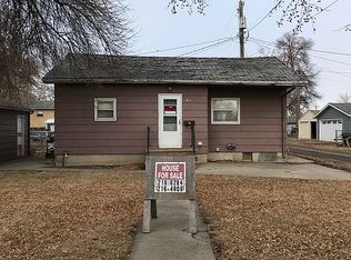 810 10th Ave SE, Aberdeen, SD 57401
