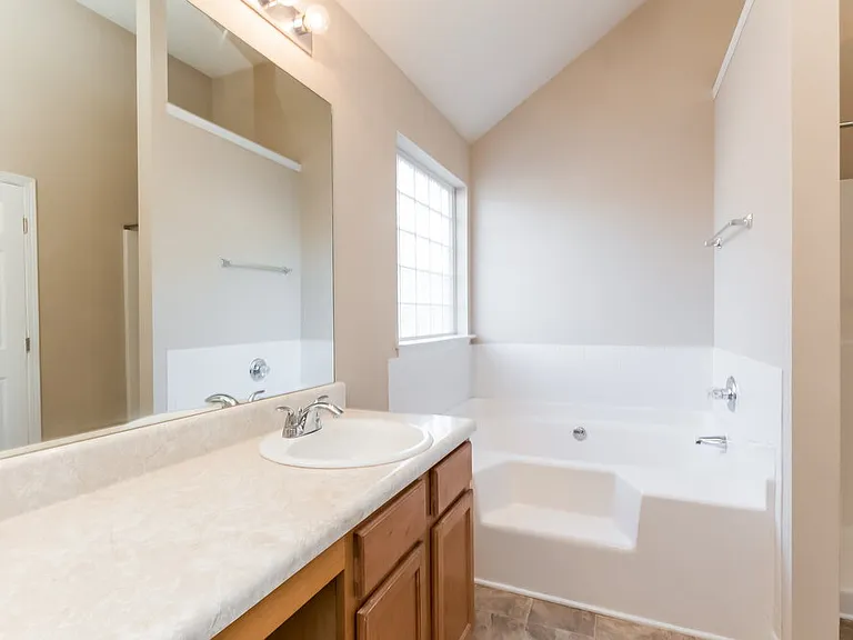 4063 Percheron Ln — Photo 13