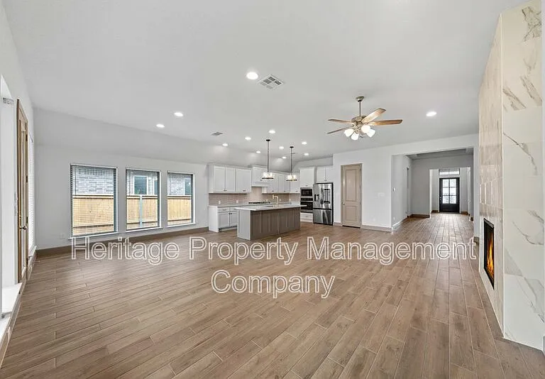 316 Hulda Trl — Photo 12