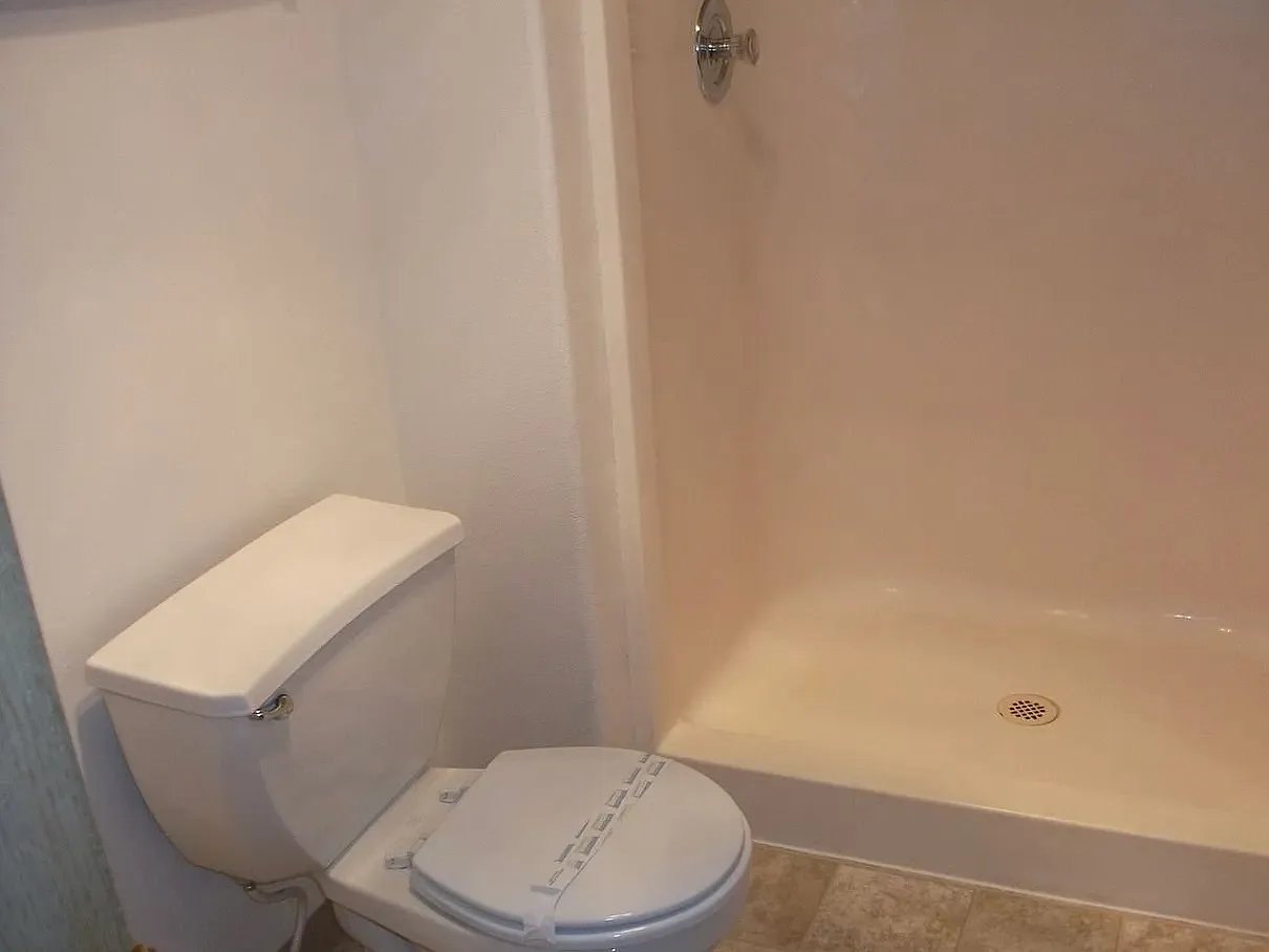 3 bed, 1664 sqft, $2,677 — Photo 4