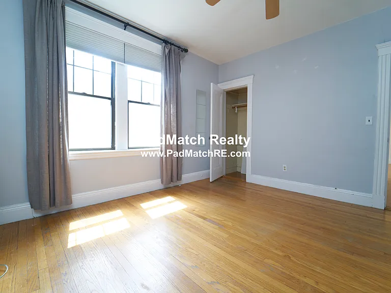6 Sutherland Rd #34 — Photo 10