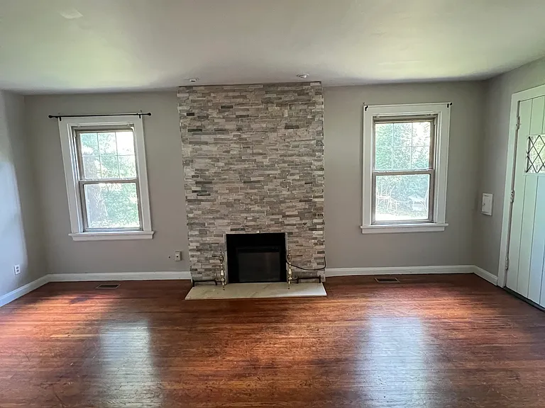 4038 Clifton Ave #2 — Photo 10