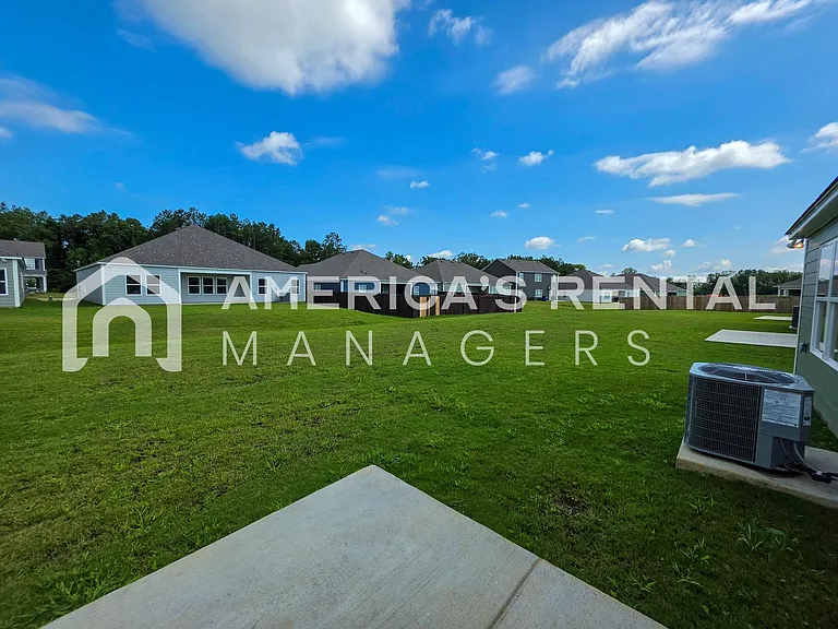 636 Wenonah Way — Photo 51