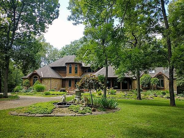 1st image of 26416 S Westlake Dr
