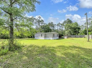 2236 Old Jolly Bay Rd, Freeport, FL 32439