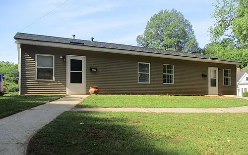 327 Oak St #327 Photo 1