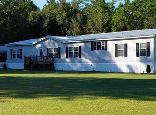 9302 Nichols Lake Rd, Milton, FL 32583