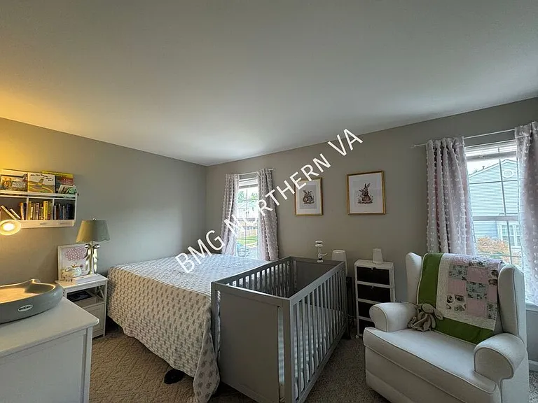 301 Bridle Crest Sq NE — Photo 14