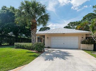 1448 SW Peninsula Ln, Palm City, FL 34990