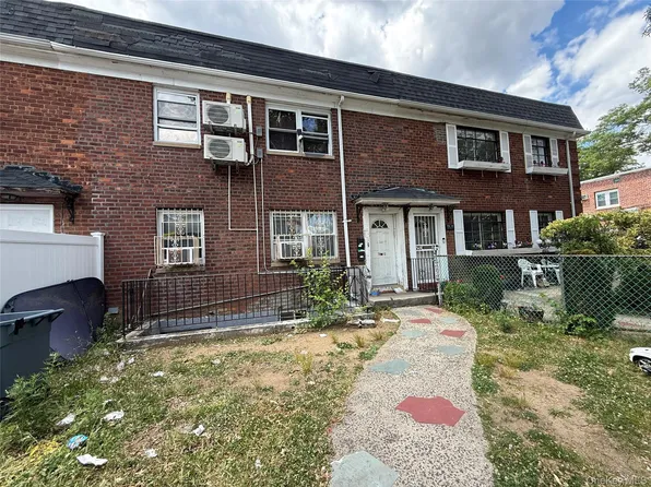 7012 141st Street, Flushing, NY 11367