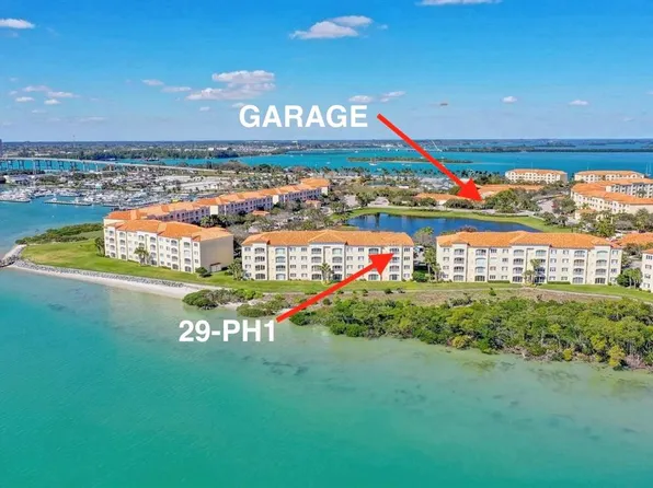 29 Harbour Isle E #Penthouse 01, Fort Pierce, FL 34949