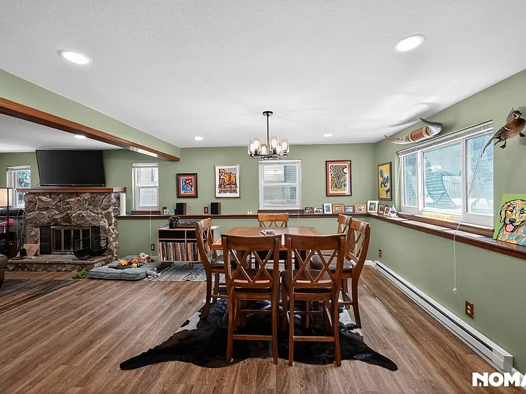6913 Wolff St — Photo 21