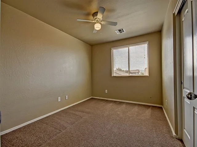 9815 W Riverside Ave — Photo 13