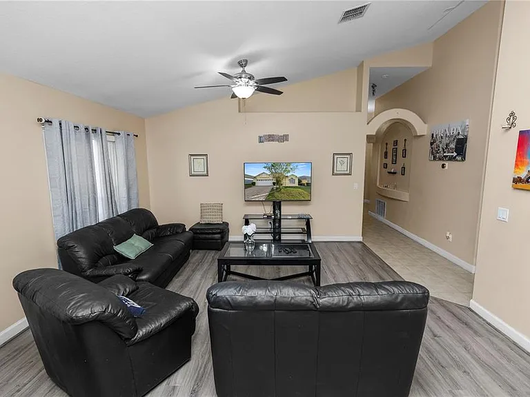 548 Old Bridge Cir — Photo 33