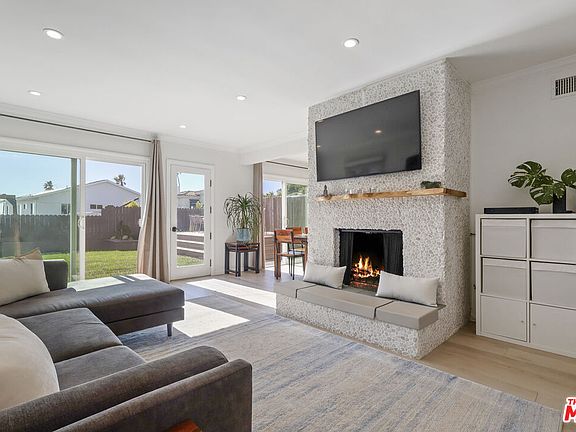 5th image of 7545 Trask Ave