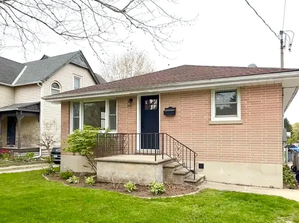 206 Wellington St S, Saint Marys, ON N4X 0B3