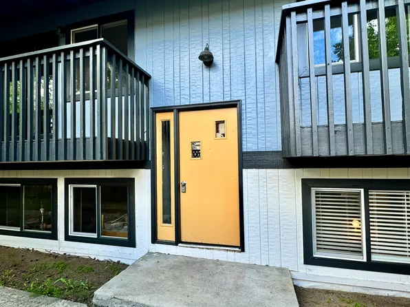 721 N Bunn St, Anchorage, AK